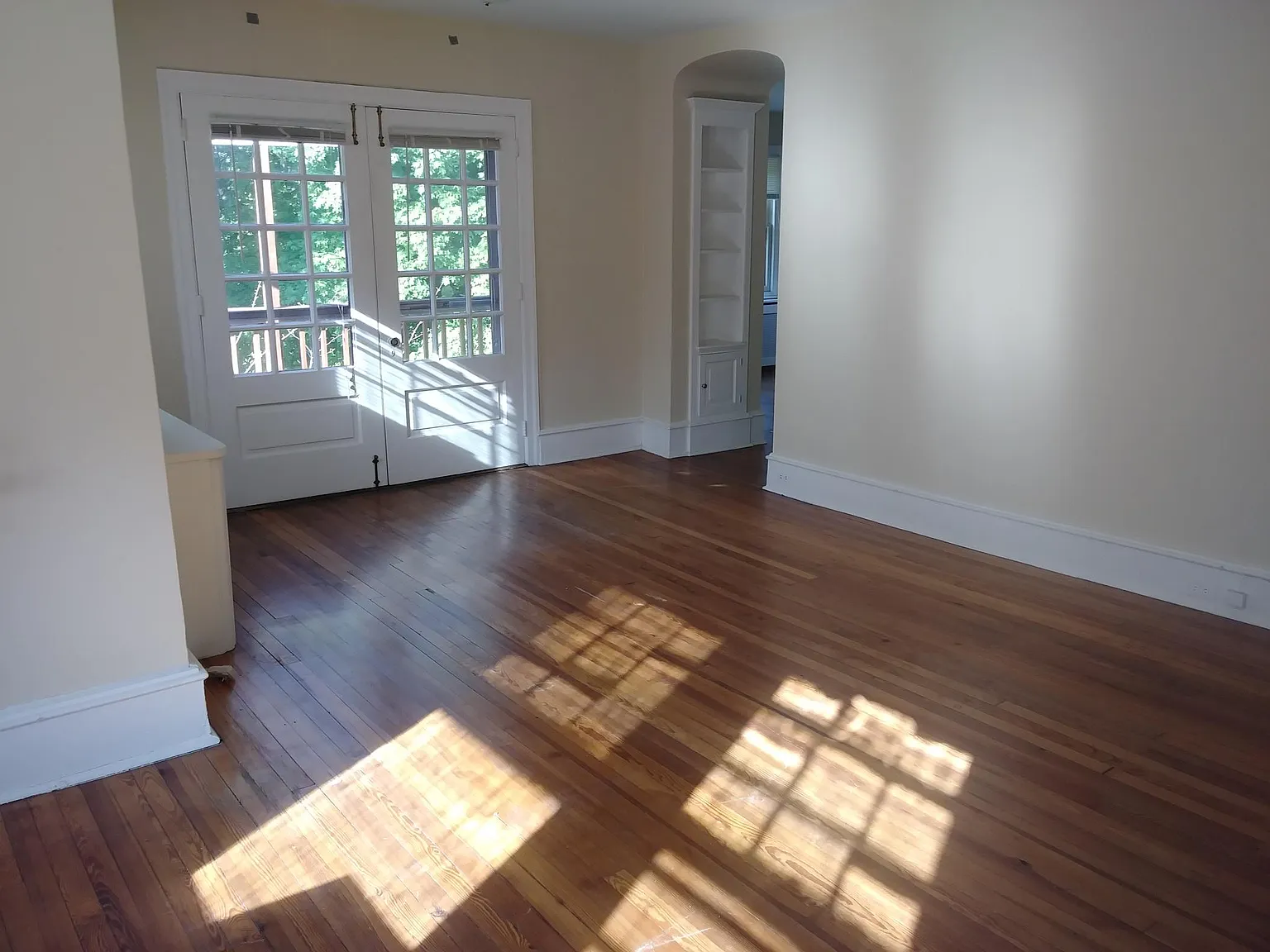 331 Harrison Ave — Photo 3