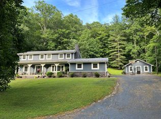 327 Sharp Hollow Dr, Liberty, KY 42539