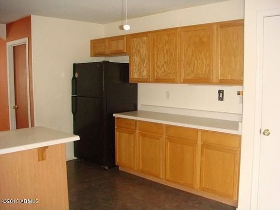 5th image of 1232 E Vernoa St