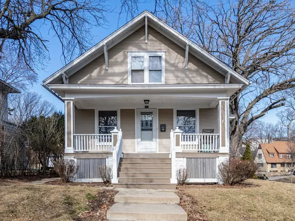 655 Glenwood Ave, Joliet, IL 60435