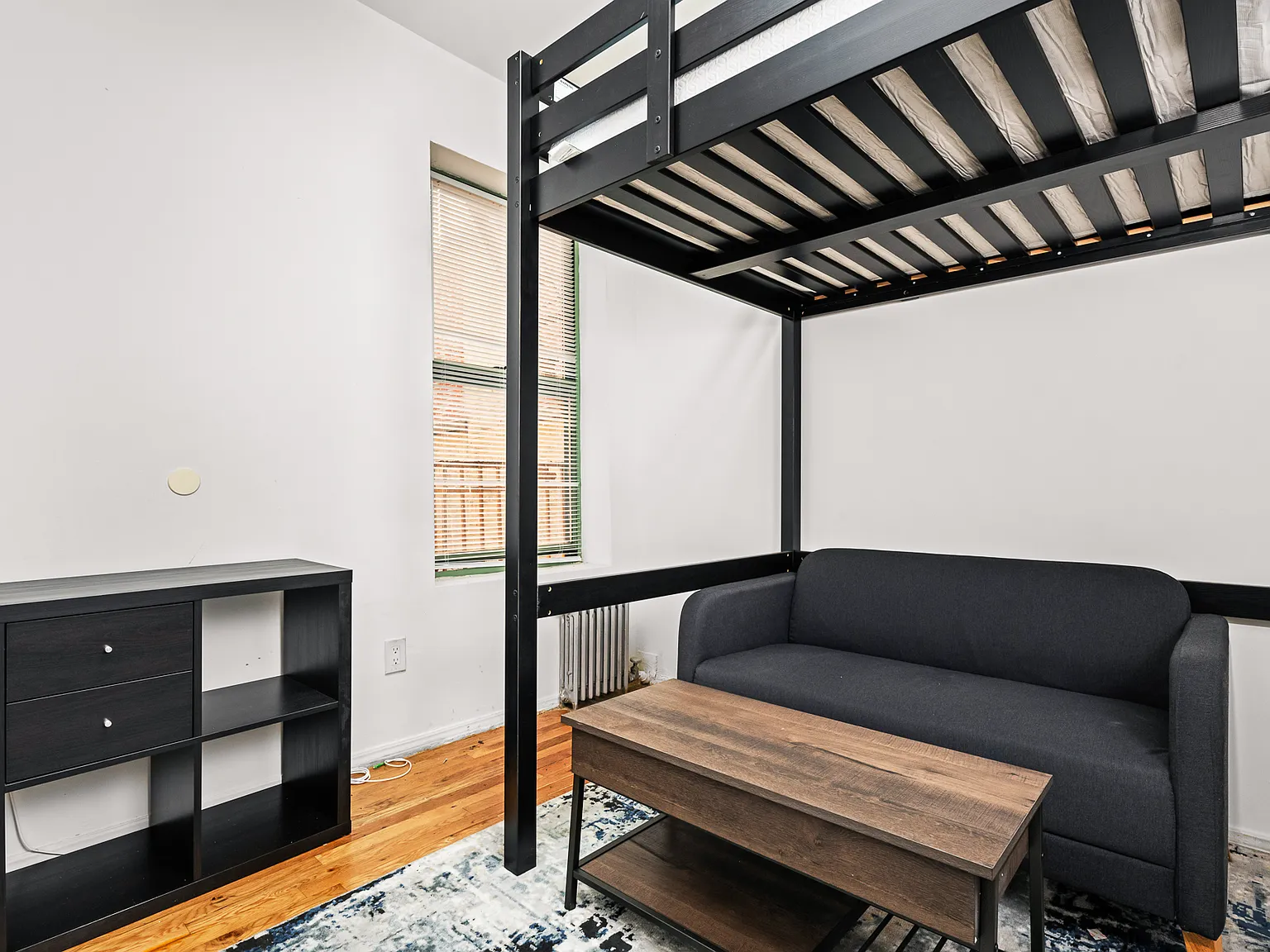 240 West 64th Street — Photo 4