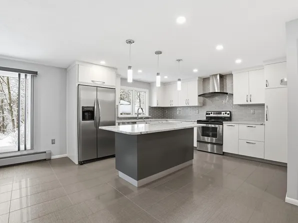 6 Cross St, Rehoboth, MA 02769