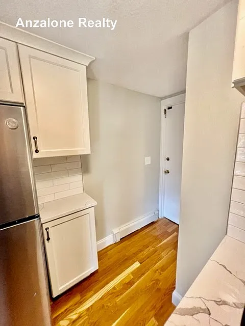 Building Photo - 109 Fulton St #4