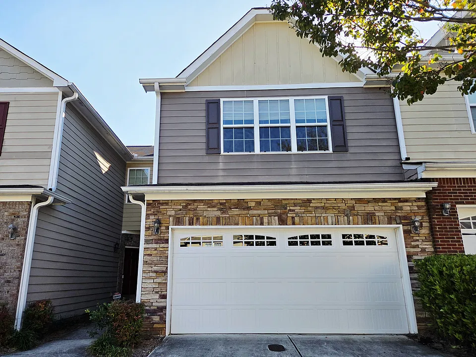 1532 Creek Bend Ln