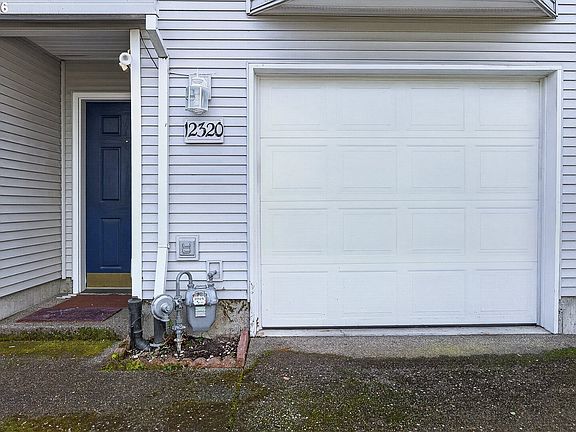 4th image of 12320 SW Jenine Ln