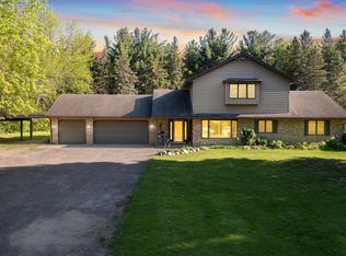 3950 324th Ave NE, Cambridge, MN 55008