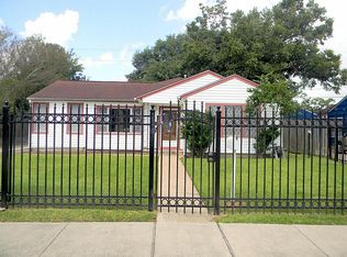 7523 Moss Rose St, Houston, TX 77012