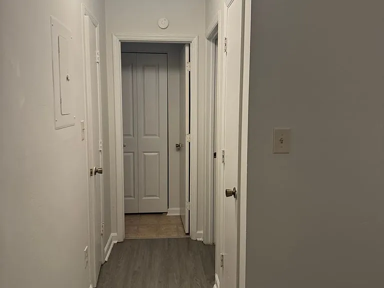 111 Fairhaven Ct — Photo 24