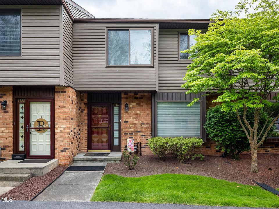 1st image of 1126 Fairway Townhouse
