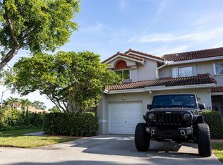 7326 Pinewalk Dr #7326, Pompano Beach, FL 33063