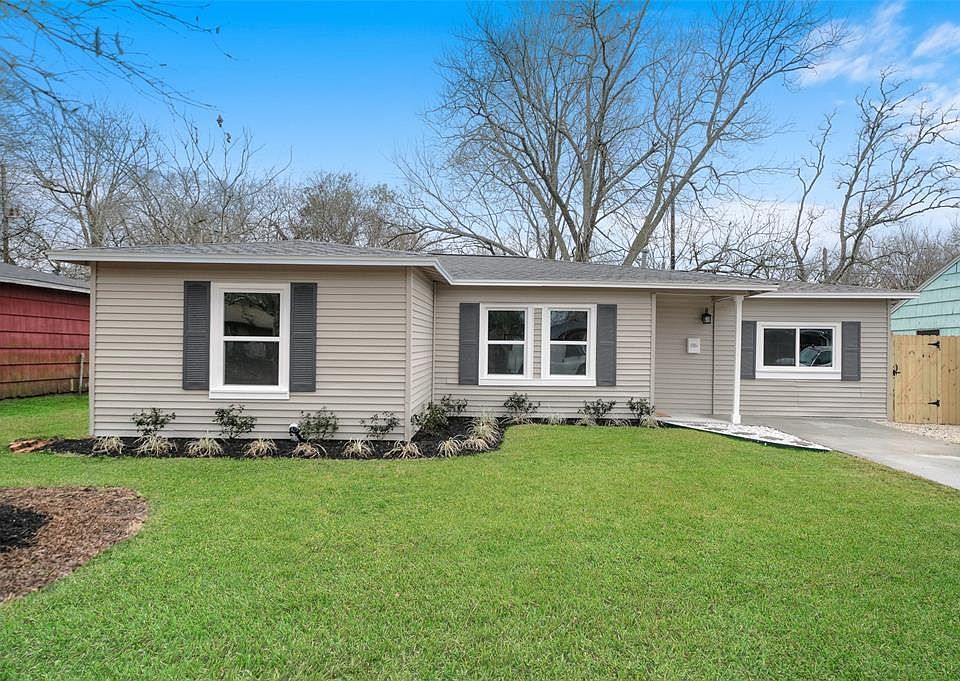 1st image of 8126 Marcy Dr