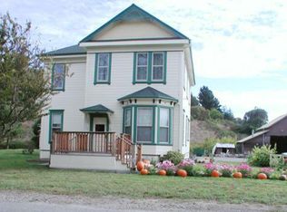 355 River Bar Rd, Fortuna, CA 95540