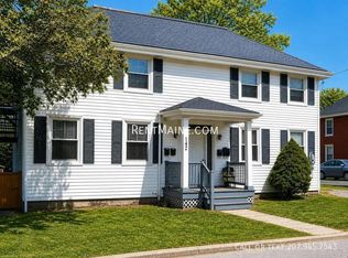 142 Pine St APT 3, Bangor, ME 04401