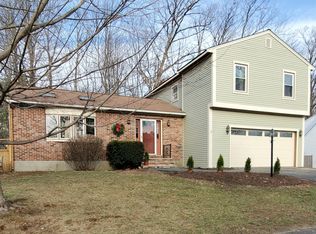 66 Frost Hill Rd, Portland, ME 04103