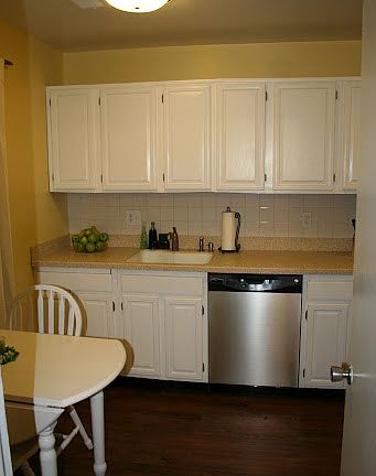 eat in kitchen