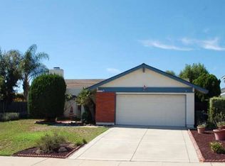 2109 N Herron Ct, Camarillo, CA 93010
