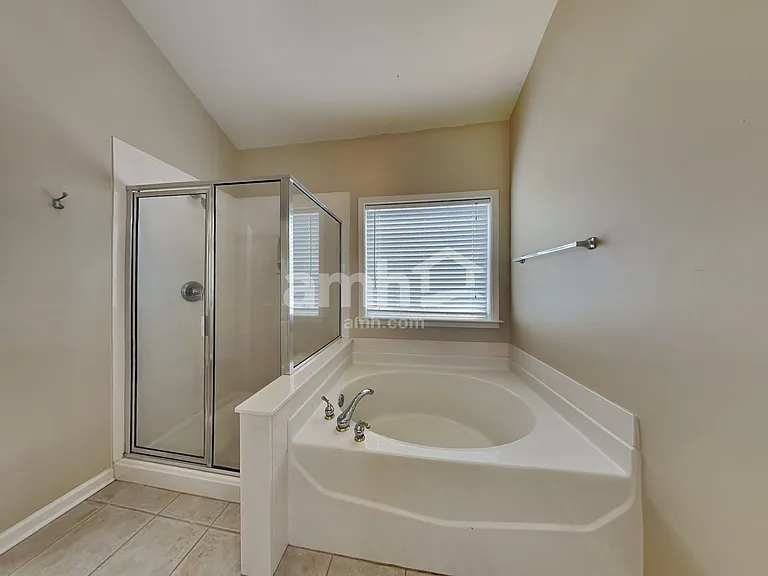 331 Surrywood Dr — Photo 12