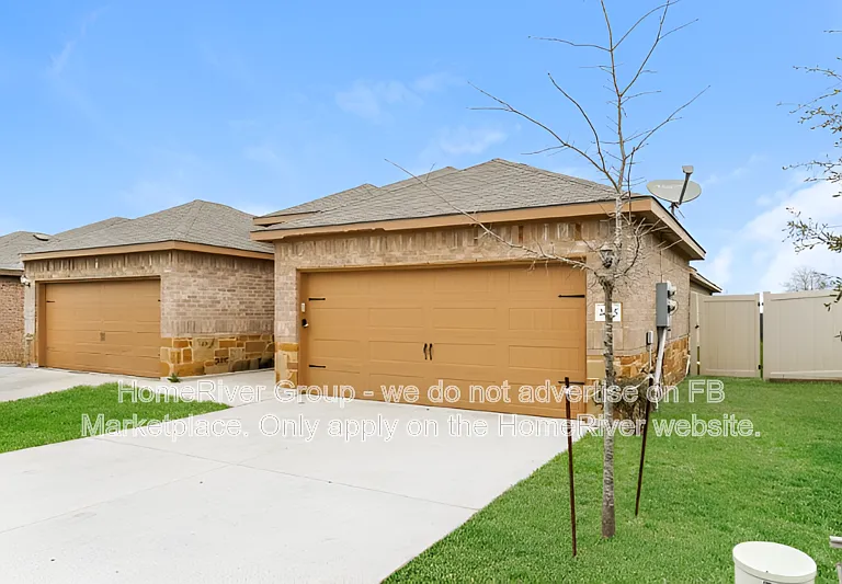 2613 Pahmeyer Rd — Photo 15