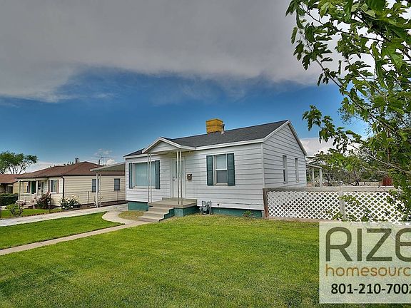 3rd image of 3231 S Katherine Dr