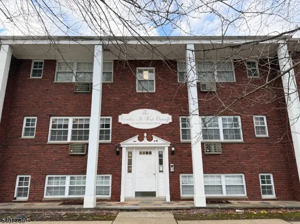 17 S Valley Rd APT 9, West Orange, NJ 07052