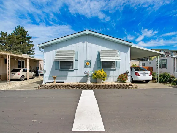 2306 Squire Lane, Santa Rosa, CA 95404