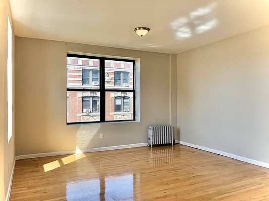 Rented by Matthew Gros-Werter, LREB  | media 8