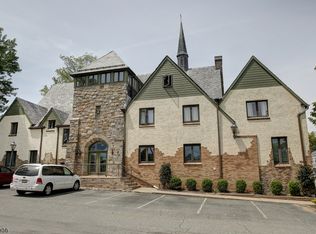 33 Diamond Spring Rd APT 2D, Denville, NJ 07834