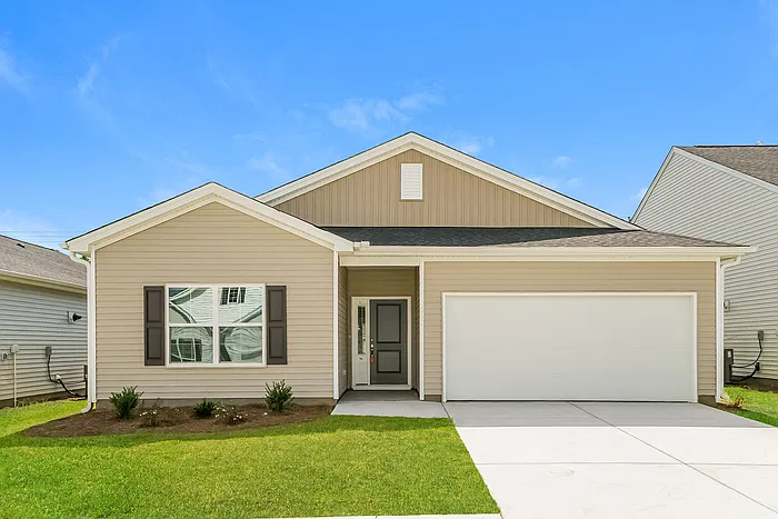 352 Augustine Dr