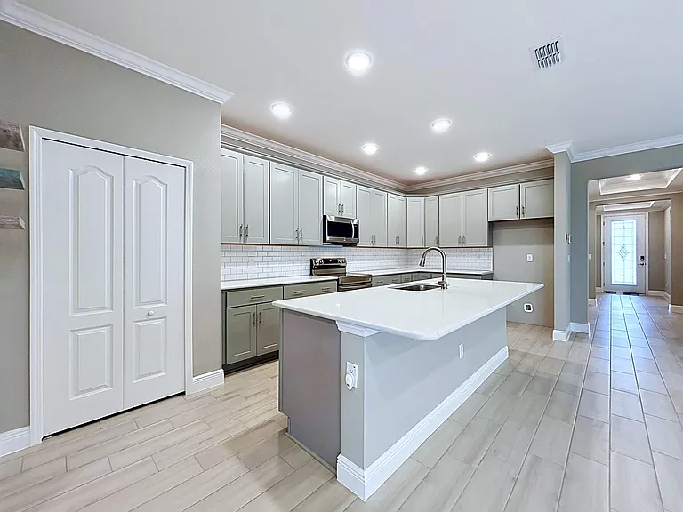 11813 June Briar Loop — Photo 11