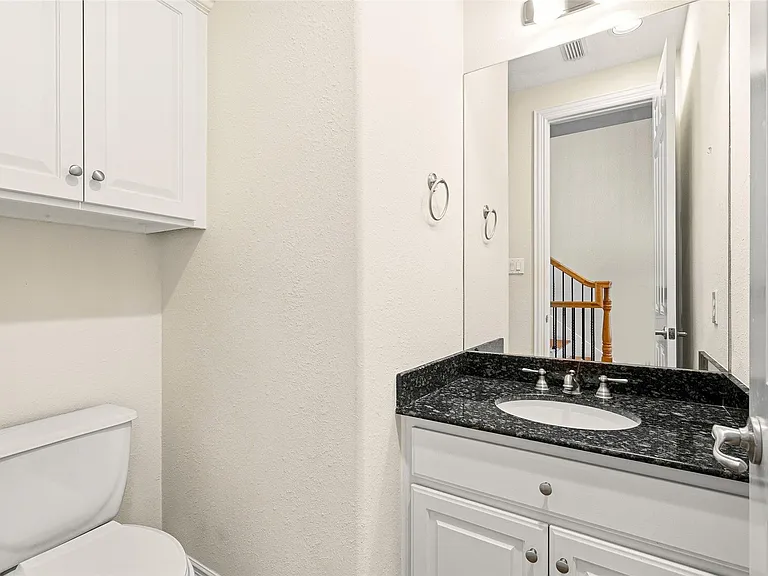 3022 Orchard Dr — Photo 10