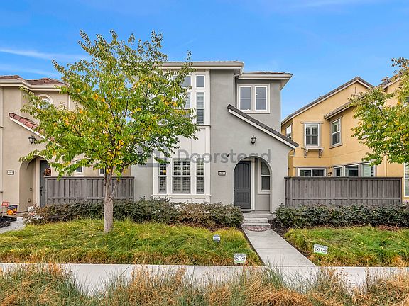 2nd image of 6057 Charlotte Dr