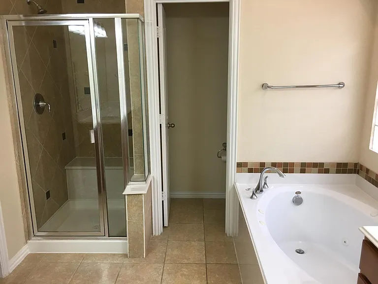 3516 Porter Creek Dr — Photo 24