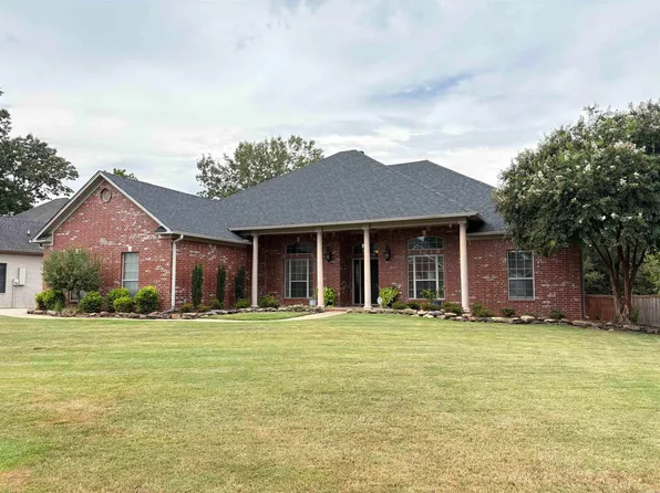 4870 Canal Pl, Conway, AR 72034