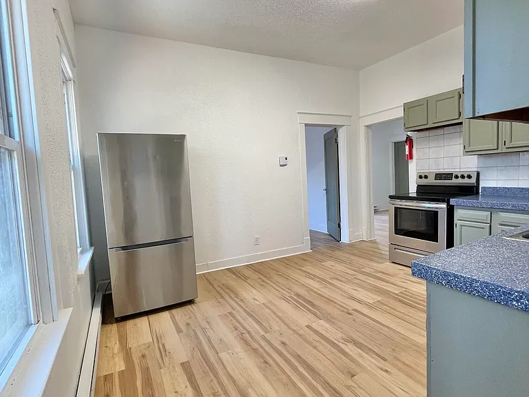 1028 N Webster Ave #1 — Photo 31