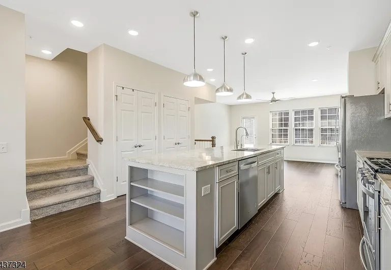 17 Gala Ct — Photo 9