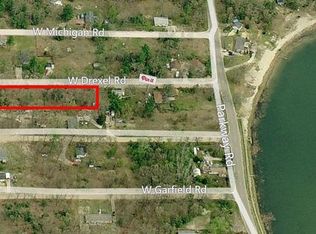 345 W Drexel Blvd, Twin Lake, MI 49457