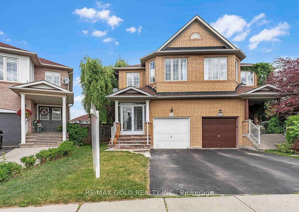 1st image of 1201 Mowat Ln