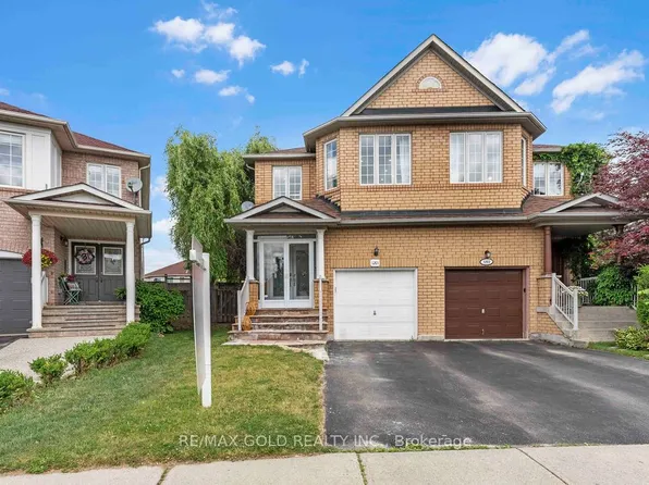 1201 Mowat Ln, Milton, ON L9T 5R2