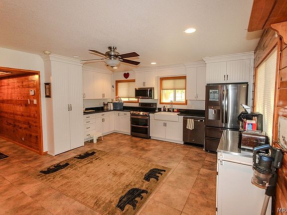 2nd image of 583 Orange Ave