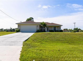 1422 SW 15th Ter, Cape Coral, FL 33991