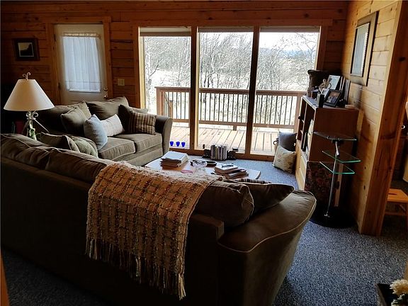 3rd image of 4253 Arrowhead Dr