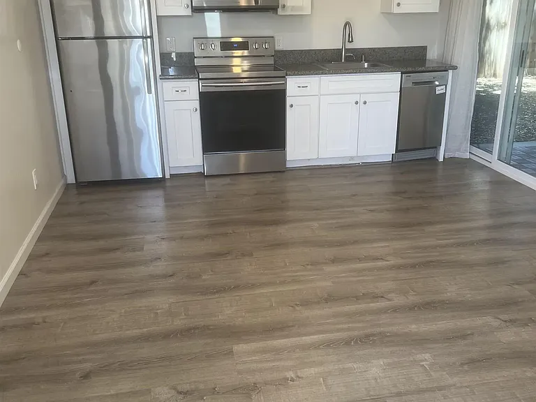 6339 Malcolm Dr — Photo 2
