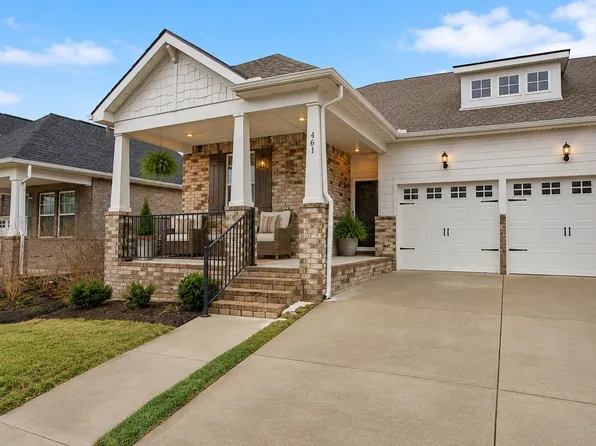 461 Golden Meadow Ln, Hendersonville, TN 37075