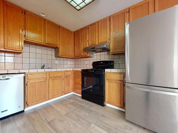 2nd image of 269 3rd Ave #1