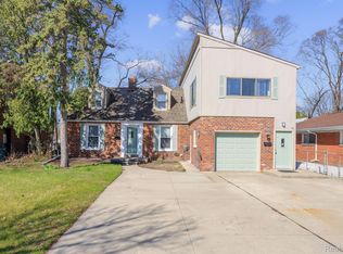 26111-26113 Coolidge Hwy, Oak Park, MI 48237