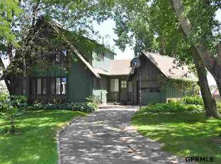 142 Ginger Cove Rd NE, Valley, NE 68064