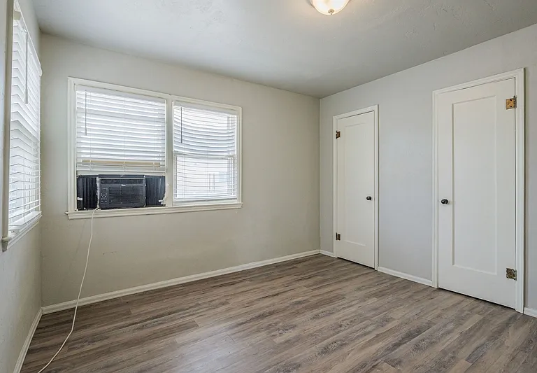 1717 Cannell Ave — Photo 10