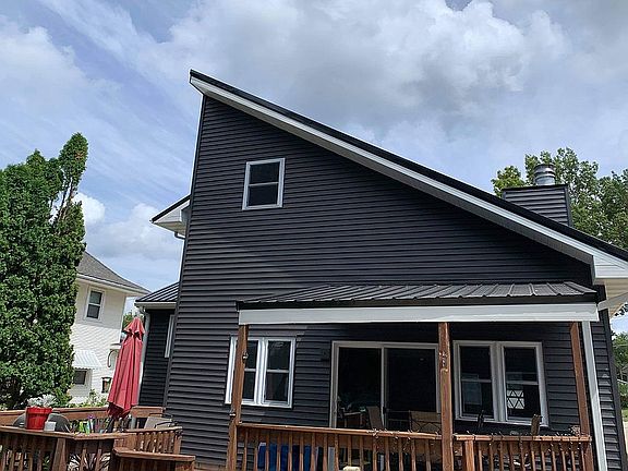 3rd image of 705 12th St