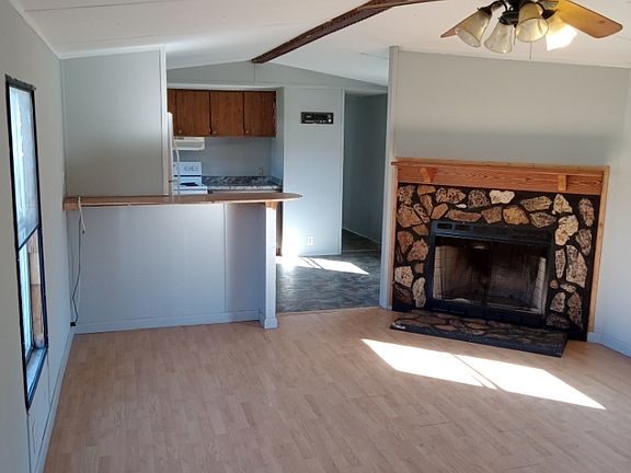2nd image of 181 Deepwood Ave #1