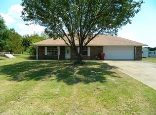505 W Fraser St, Leonard, TX 75452